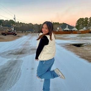 Meet your Posher, Brooklyn